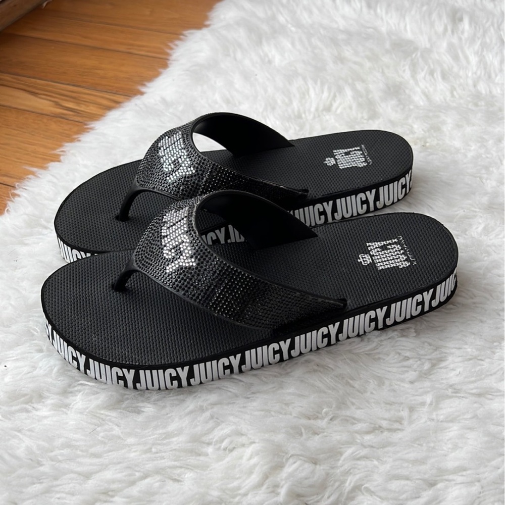 Juicy C Sandals size 8